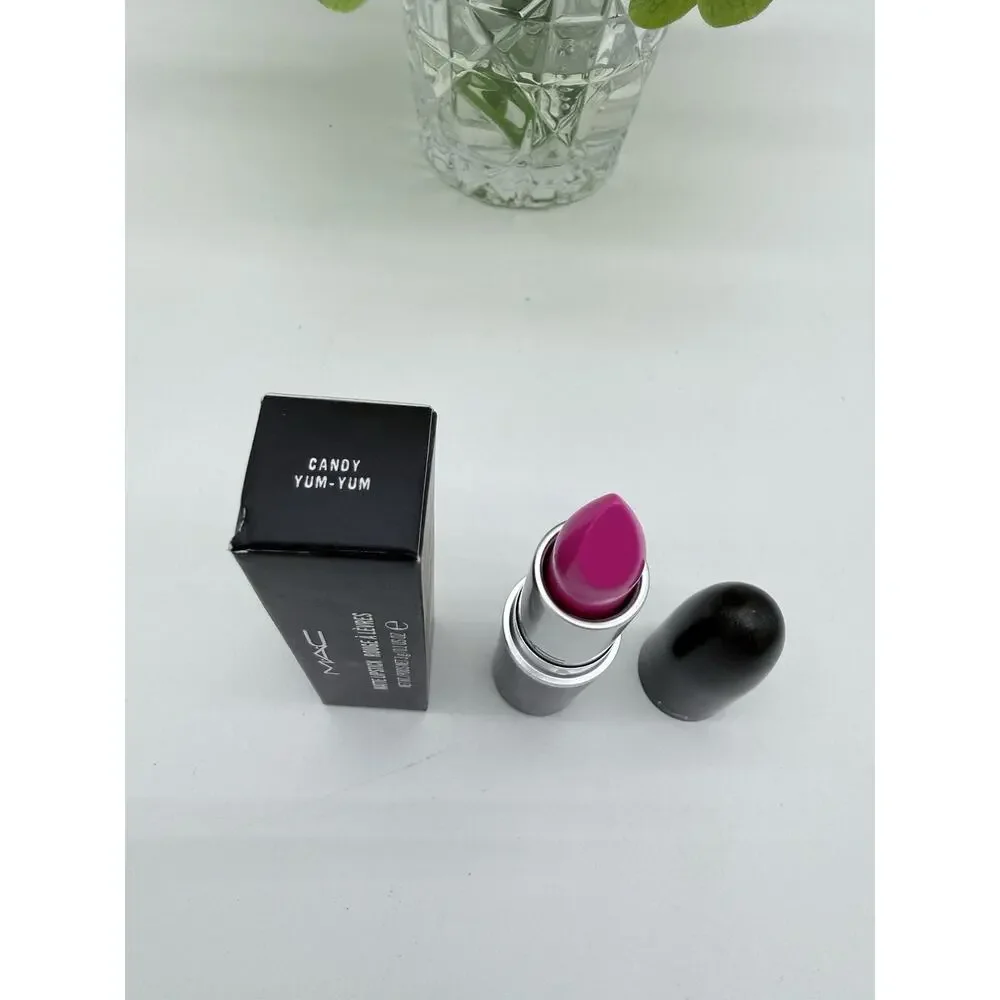 MAC Matte Lipstick CANDY YUM-YUM Full Size 3 g / 0.1 oz